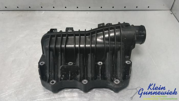 Używane Kolektor dolotowy Ford Focus Cena € 27,00 Procedura marży oferowane przez Klein Gunnewiek Autodemontage & Motorentechniek