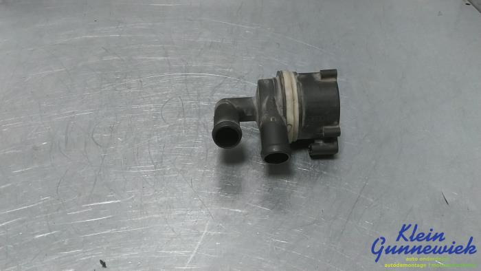 Begagnade Vattenpump Volkswagen Caddy Pris € 50,00 Marginaltabell erbjuds av Klein Gunnewiek Autodemontage & Motorentechniek