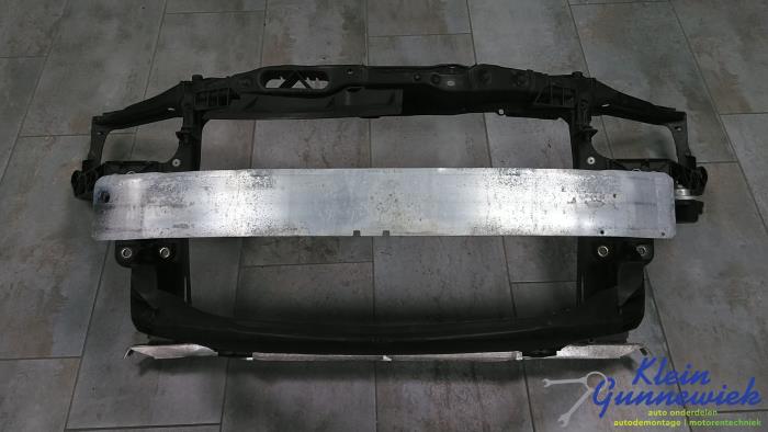 Begagnade Front Opel Corsa Pris € 102,00 Marginaltabell erbjuds av Klein Gunnewiek Autodemontage & Motorentechniek