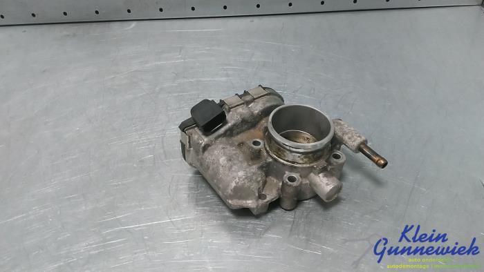 Usagé Boitier papillon Opel Corsa Prix € 20,00 Règlement à la marge proposé par Klein Gunnewiek Autodemontage & Motorentechniek