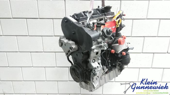 Motor van een Skoda Superb 2019