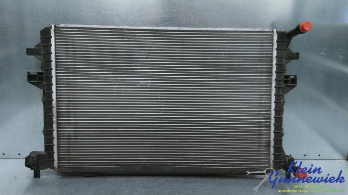 Used Radiator Skoda Superb Price € 90,00 Margin scheme offered by Klein Gunnewiek Autodemontage & Motorentechniek