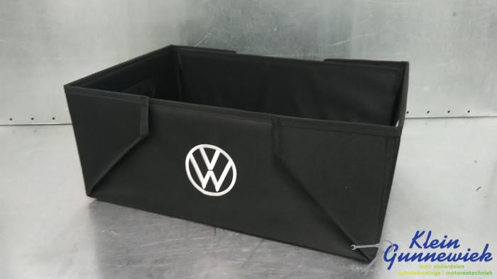 Begagnade Diverse Volkswagen ID. Buzz Cargo Pris € 25,00 Marginaltabell erbjuds av Klein Gunnewiek Autodemontage & Motorentechniek