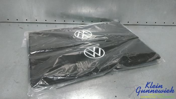 Begagnade Diverse Volkswagen ID. Buzz Cargo Pris € 25,00 Marginaltabell erbjuds av Klein Gunnewiek Autodemontage & Motorentechniek