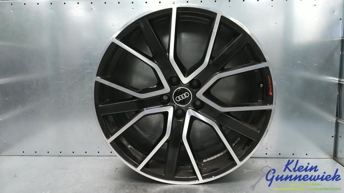 Używane Obrecz Audi Q5 Cena € 295,00 Procedura marży oferowane przez Klein Gunnewiek Autodemontage & Motorentechniek