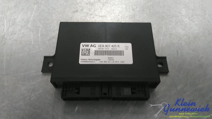 Used Computer, miscellaneous Volkswagen ID. Buzz Cargo Price € 163,00 Margin scheme offered by Klein Gunnewiek Autodemontage & Motorentechniek