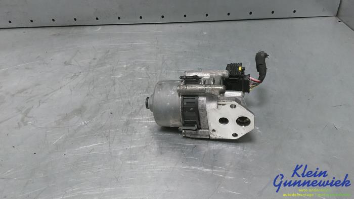 Gebrauchte Ölpumpe Volvo XC40 Preis € 200,00 Margenregelung angeboten von Klein Gunnewiek Autodemontage & Motorentechniek