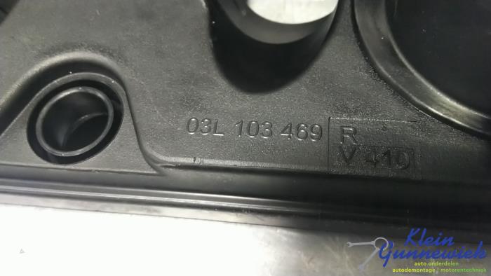 Ventildeckel van een Volkswagen Touran 2012