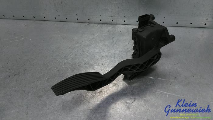 Begagnade Gaspedalsensor Opel Meriva Pris € 35,00 Marginaltabell erbjuds av Klein Gunnewiek Autodemontage & Motorentechniek