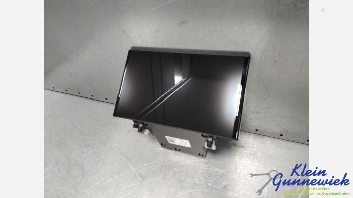 Begagnade Innerdisplay Audi Q2 Pris € 695,00 Marginaltabell erbjuds av Klein Gunnewiek Autodemontage & Motorentechniek