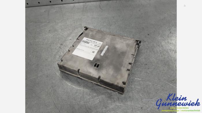 Używane Tuner TV Audi A5 Cena € 363,00 Procedura marży oferowane przez Klein Gunnewiek Autodemontage & Motorentechniek