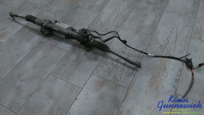 Begagnade Styrbox Volkswagen Jetta Pris € 91,00 Marginaltabell erbjuds av Klein Gunnewiek Autodemontage & Motorentechniek