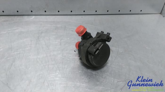 Begagnade Vattenpump Volkswagen Sharan Pris € 80,00 Marginaltabell erbjuds av Klein Gunnewiek Autodemontage & Motorentechniek