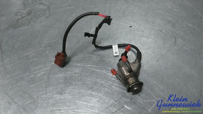 Używane Wtryskiwacz AdBlue Seat Leon Cena € 60,00 Procedura marży oferowane przez Klein Gunnewiek Autodemontage & Motorentechniek