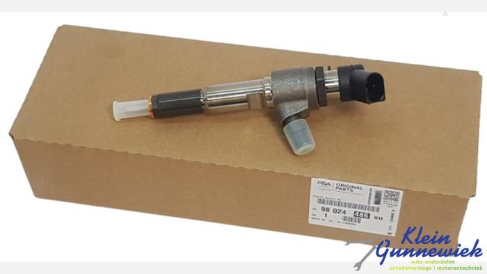 Neuf Injecteurs Ford Mondeo Prix € 235,95 Prix TTC proposé par Klein Gunnewiek Autodemontage & Motorentechniek