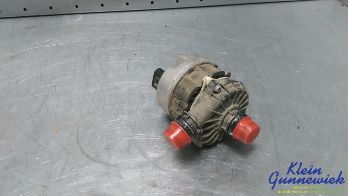 Begagnade Vattenpump Mercedes Vito Pris € 126,00 Marginaltabell erbjuds av Klein Gunnewiek Autodemontage & Motorentechniek