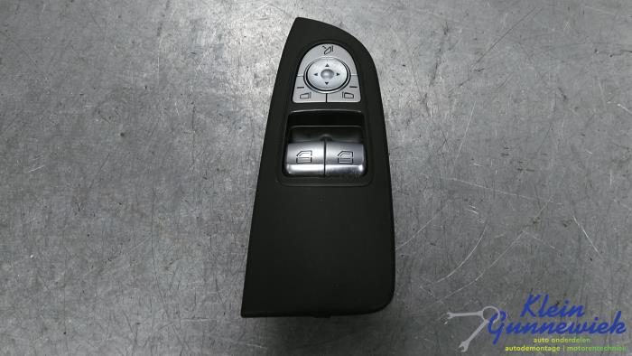 Usados Interruptor combinado de ventanillas Mercedes Vito Precio € 40,00 Norma de margen ofrecido por Klein Gunnewiek Autodemontage & Motorentechniek