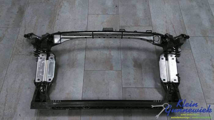 Używane Panel przedni Audi Allroad Quattro Cena € 250,00 Procedura marży oferowane przez Klein Gunnewiek Autodemontage & Motorentechniek