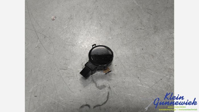 Begagnade Regnsensor Volvo XC90 Pris € 40,00 Marginaltabell erbjuds av Klein Gunnewiek Autodemontage & Motorentechniek