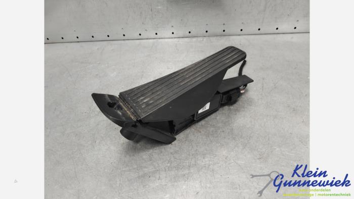 Begagnade Gaspedalsensor Volvo XC90 Pris € 50,00 Marginaltabell erbjuds av Klein Gunnewiek Autodemontage & Motorentechniek