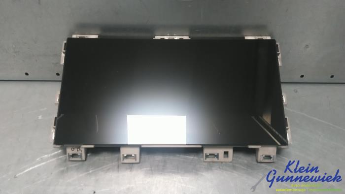 Begagnade Innerdisplay Audi Q4 Pris € 795,00 Marginaltabell erbjuds av Klein Gunnewiek Autodemontage & Motorentechniek