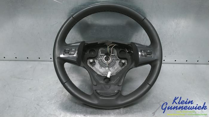 Używane Kierownica Opel Corsa Cena € 90,00 Procedura marży oferowane przez Klein Gunnewiek Autodemontage & Motorentechniek