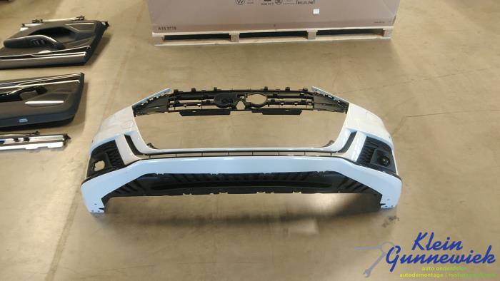 Usados Parachoques Audi A8 Precio € 1.295,00 Norma de margen ofrecido por Klein Gunnewiek Autodemontage & Motorentechniek