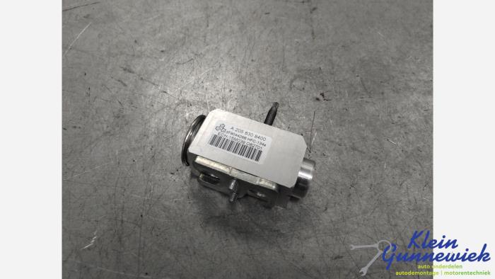 Gebrauchte Ausgleichventil Airco Mercedes C-Klasse Preis € 45,00 Margenregelung angeboten von Klein Gunnewiek Autodemontage & Motorentechniek