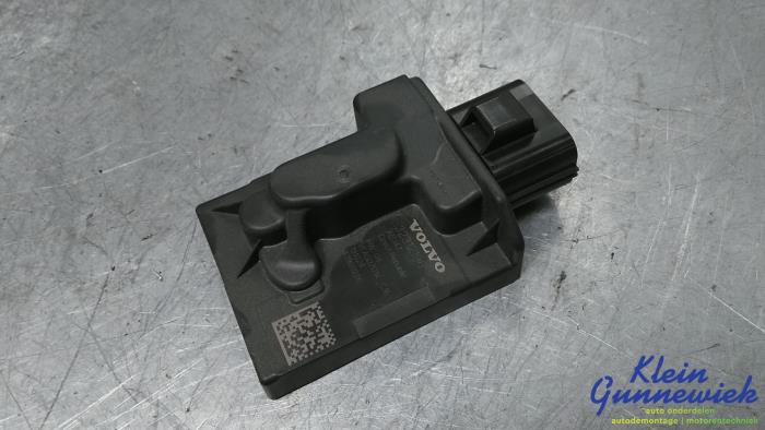 Usagé Module pompe carburant Volvo XC90 Prix € 47,00 Règlement à la marge proposé par Klein Gunnewiek Autodemontage & Motorentechniek