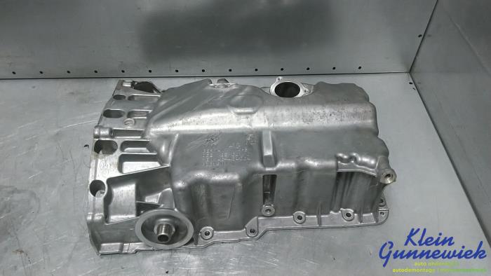 Usagé Couvercle carter Audi A3 Prix € 127,00 Règlement à la marge proposé par Klein Gunnewiek Autodemontage & Motorentechniek
