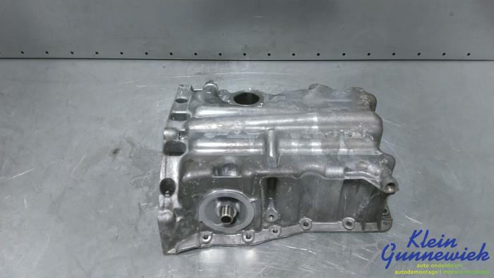 Usagé Couvercle carter Volkswagen Polo Prix € 45,00 Règlement à la marge proposé par Klein Gunnewiek Autodemontage & Motorentechniek