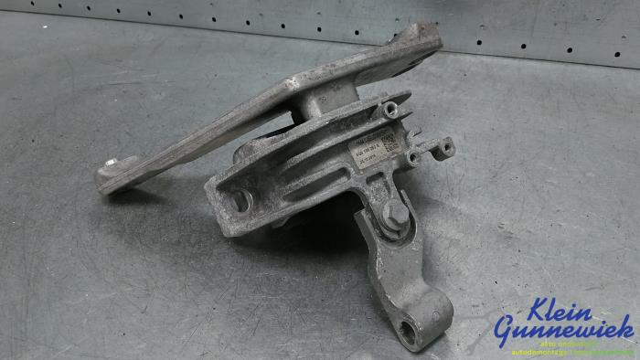 Used Engine mount Volkswagen E-Golf Price € 45,00 Margin scheme offered by Klein Gunnewiek Autodemontage & Motorentechniek