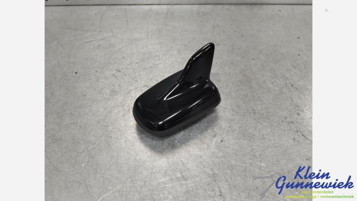 Używane Antena GPS Audi A6 Cena € 30,00 Procedura marży oferowane przez Klein Gunnewiek Autodemontage & Motorentechniek