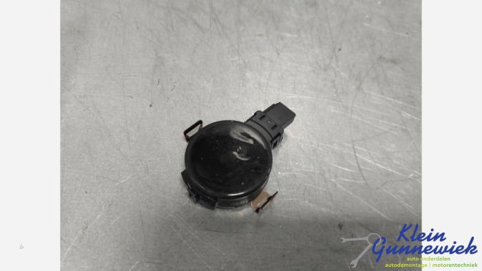 Begagnade Regnsensor Hyundai Santafe Pris € 25,00 Marginaltabell erbjuds av Klein Gunnewiek Autodemontage & Motorentechniek