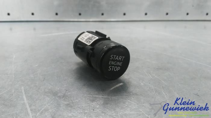 Używane Przelacznik Start/Stop Audi A7 Cena € 25,00 Procedura marży oferowane przez Klein Gunnewiek Autodemontage & Motorentechniek