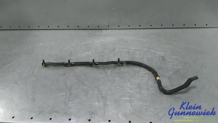 Tuyau de retour carburant