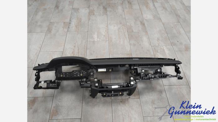 Usados Salpicadero Audi A8 Precio € 1.034,00 Norma de margen ofrecido por Klein Gunnewiek Autodemontage & Motorentechniek