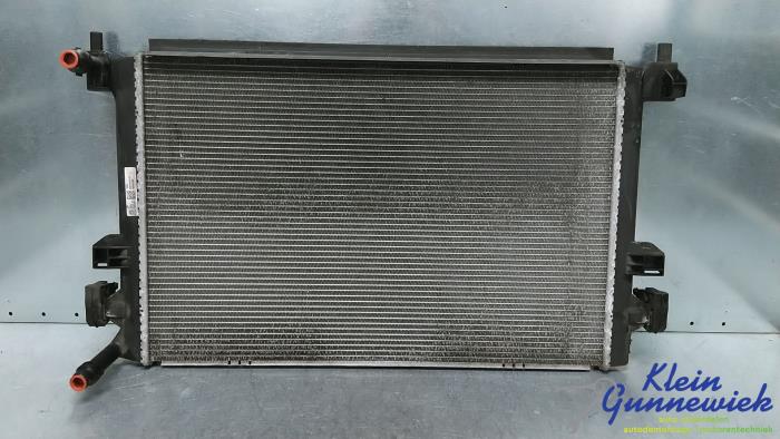Used Radiator Volkswagen E-Golf Price € 90,00 Margin scheme offered by Klein Gunnewiek Autodemontage & Motorentechniek
