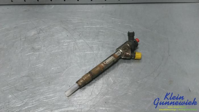 Usagé Injecteurs Opel Vivaro Prix € 75,00 Règlement à la marge proposé par Klein Gunnewiek Autodemontage & Motorentechniek