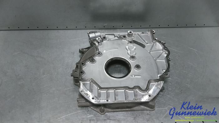 Usagé Couvercle de distribution Mercedes C-Klasse Prix € 125,00 Règlement à la marge proposé par Klein Gunnewiek Autodemontage & Motorentechniek
