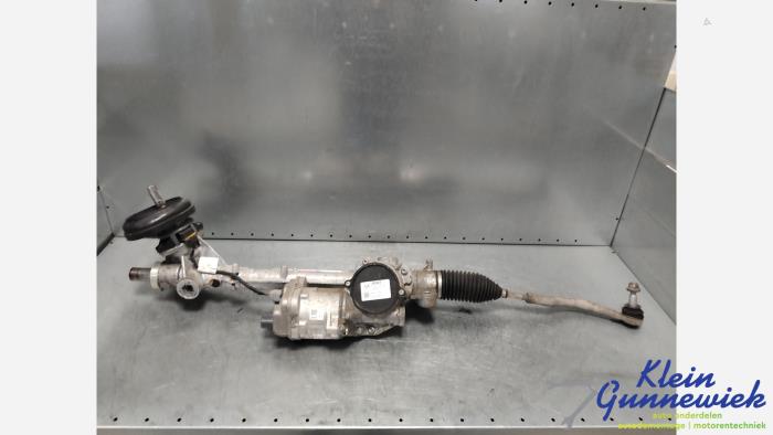 Begagnade Styrbox Renault Megane Pris € 395,00 Marginaltabell erbjuds av Klein Gunnewiek Autodemontage & Motorentechniek