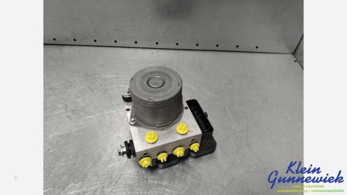 Gebrauchte ABS Pumpe Volkswagen Transporter Preis € 436,00 Margenregelung angeboten von Klein Gunnewiek Autodemontage & Motorentechniek