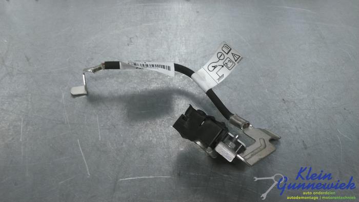 Begagnade Batterisensor Renault Clio Pris € 75,00 Marginaltabell erbjuds av Klein Gunnewiek Autodemontage & Motorentechniek