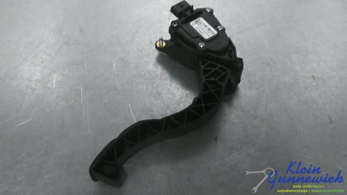 Begagnade Gaspedalsensor Renault Clio Pris € 62,00 Marginaltabell erbjuds av Klein Gunnewiek Autodemontage & Motorentechniek