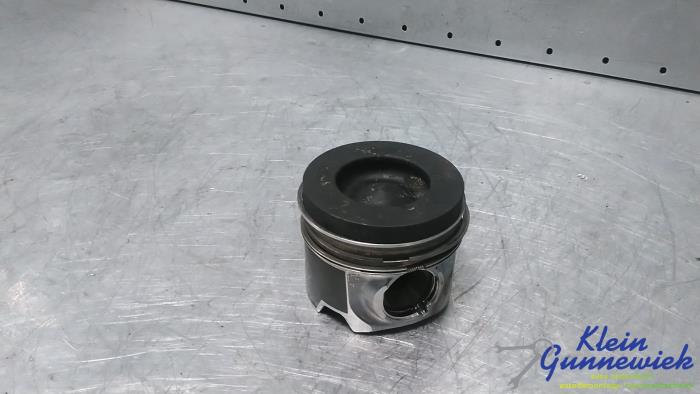Gebrauchte Kolben Audi A4 Preis € 57,00 Margenregelung angeboten von Klein Gunnewiek Autodemontage & Motorentechniek