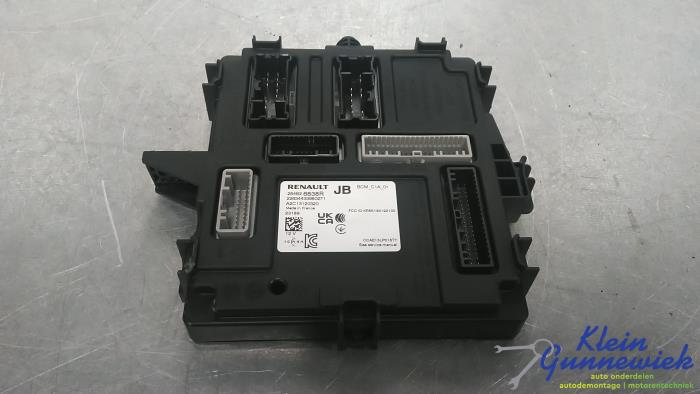 Used Body control computer Renault Clio Price € 130,00 Margin scheme offered by Klein Gunnewiek Autodemontage & Motorentechniek