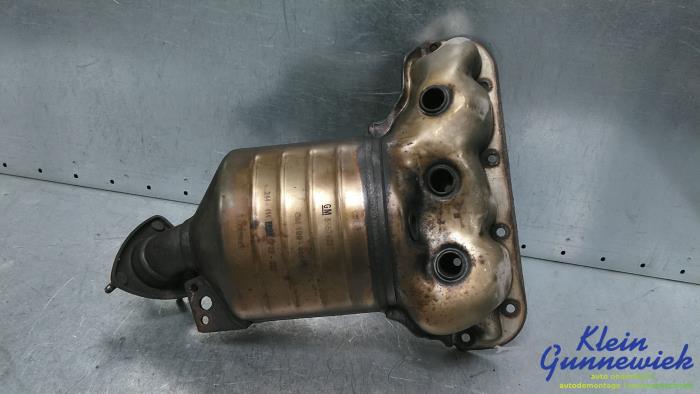 Używane Katalizator Opel Corsa Cena € 96,00 Procedura marży oferowane przez Klein Gunnewiek Autodemontage & Motorentechniek