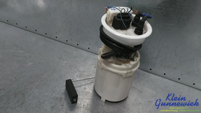 Usagé Pompe à carburant Volkswagen Polo Prix € 40,00 Règlement à la marge proposé par Klein Gunnewiek Autodemontage & Motorentechniek