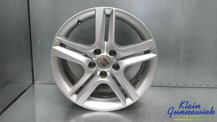 Używane Obrecz Seat Altea Cena € 75,00 Procedura marży oferowane przez Klein Gunnewiek Autodemontage & Motorentechniek