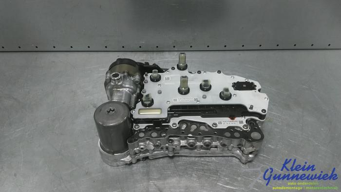 Używane Mechatroniczny Volkswagen Passat Cena € 950,00 Procedura marży oferowane przez Klein Gunnewiek Autodemontage & Motorentechniek